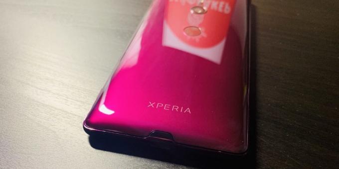 Sony Xperia XZ3: Bagpanel