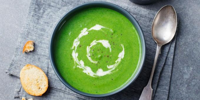 Zucchini puré suppe med mynte