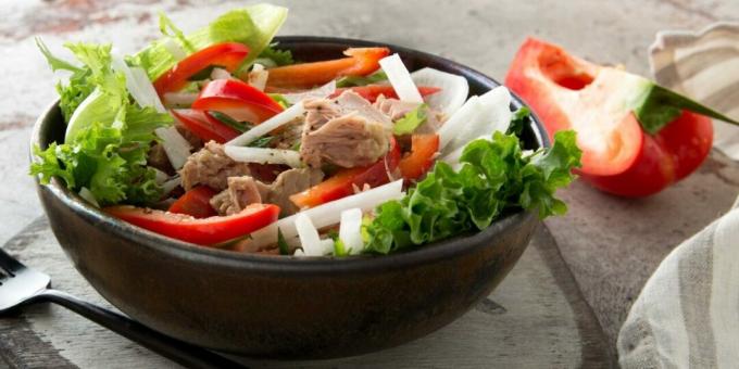 Salat med tun og daikon