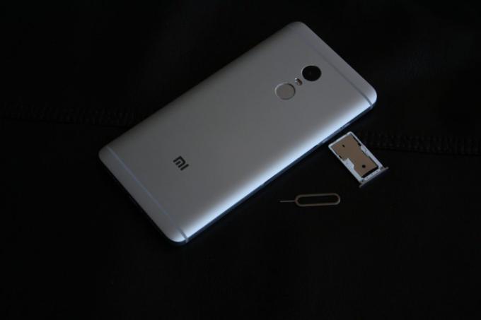 Xiaomi redmi Note 4: slot til SIM
