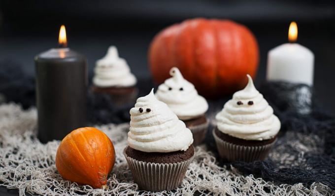 " Ghosts" chokolade cupcakes