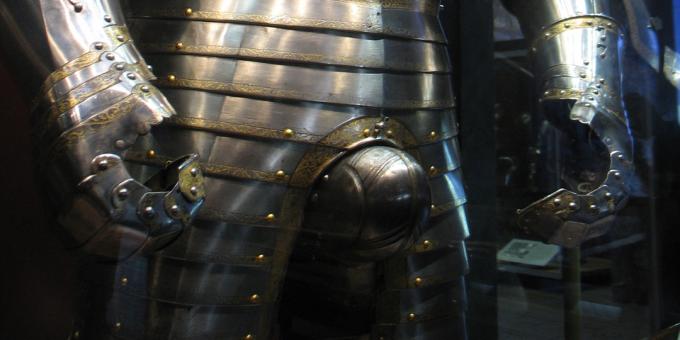 Riddere fra middelalderen bar ikke pansrede manchetter for at beskytte deres kønsorganer.