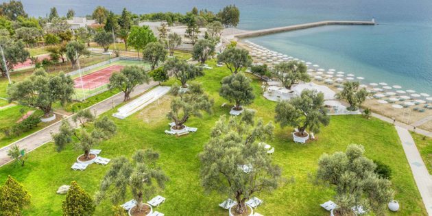 Hoteller for familier med børn: Bomo Palmariva Beach 4 *, Evia, Grækenland