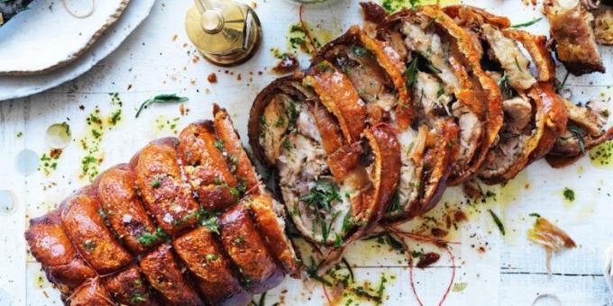 Svinekød i ovnen: italiensk porchetta fra Jamie Oliver