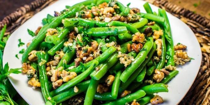 Opskrifter: Salat med grønne bønner og valnødder