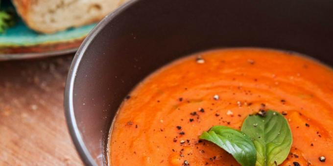De bedste opskrifter med basilikum: Tomat suppe med basilikum