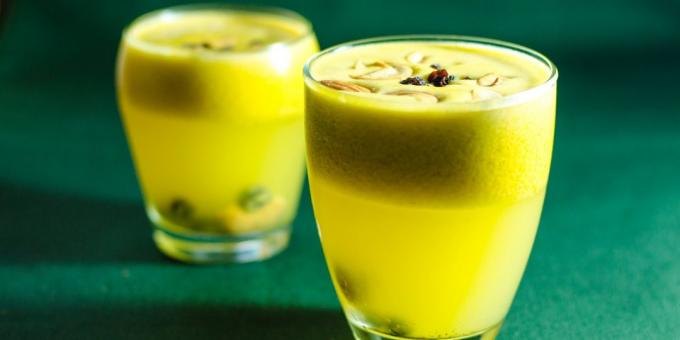 frisk juice opskrifter: frisk appelsinsaft og ananas med ingefær