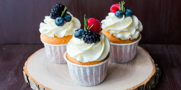 Cupcakes med cottage cheese: en simpel opskrift