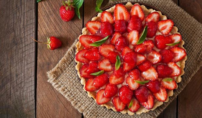 Shortcake med jordbær og smørcreme
