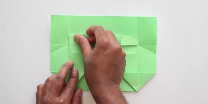 konvolut med hænderne uden lim: bøje den forreste papir