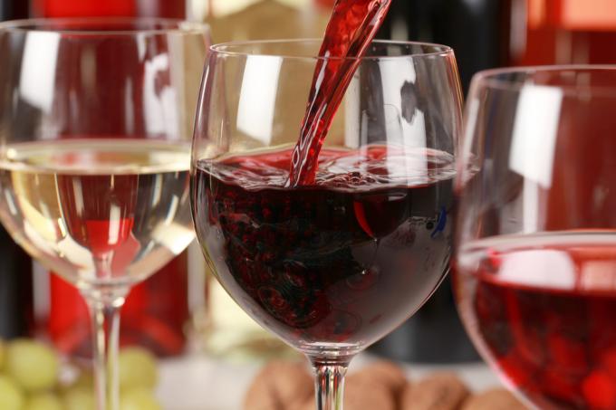 Hvor meget kan du drikke uden skade på sundhed: tolererede dosis af alkohol