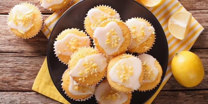 Citron muffins med creme fraiche
