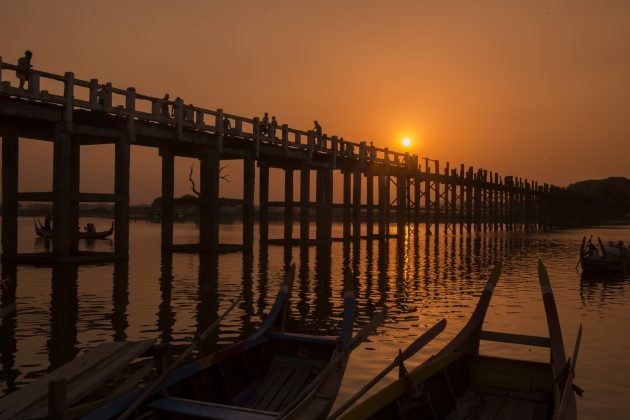 smukke broer: U Bein Bridge, Myanmar