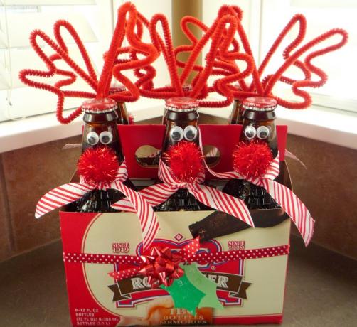 Sådan laver du en gave til det nye år med deres hænder: Rudolph & Co.
