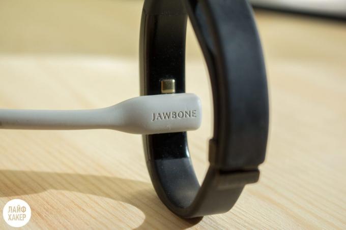 Jawbone UP3