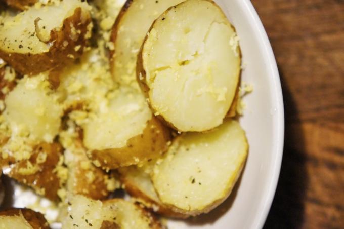 Kartofler med citronskal