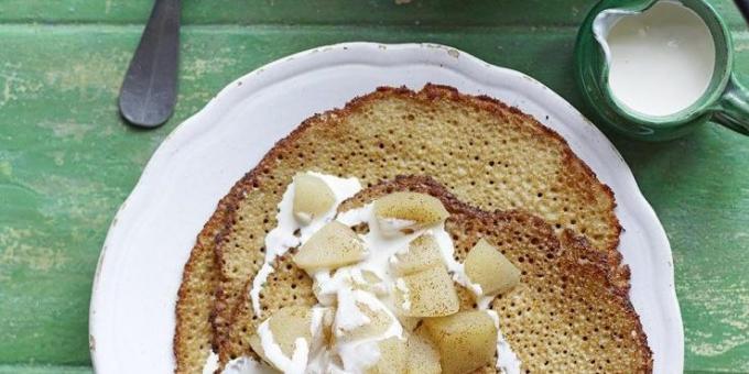 Hvad skal man lave mad til morgenmad: Pandekager med æbler og pærer