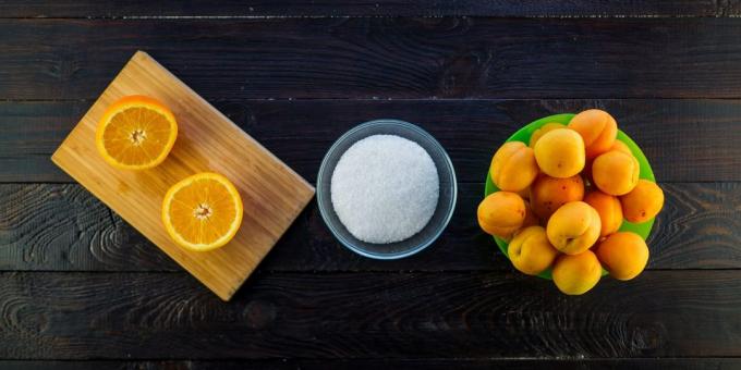 En meget simpel opskrift på marmelade fra abrikoser og appelsiner: Ingredienser