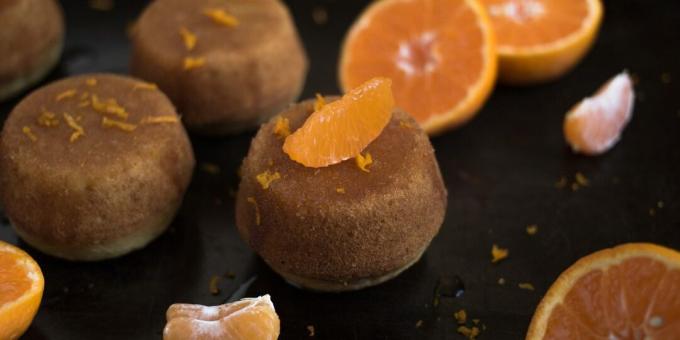 Mandarinmuffins med citrussirup