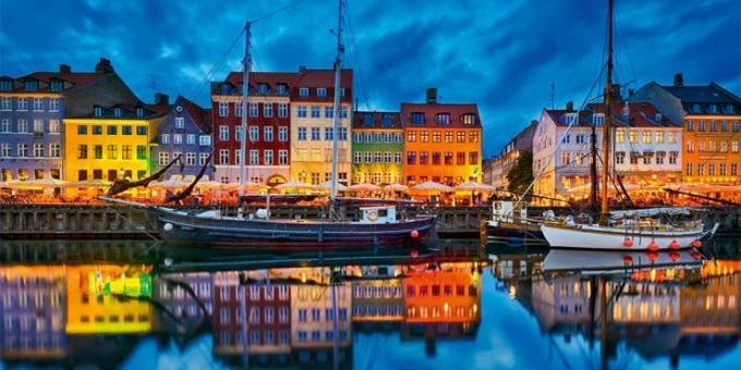 Quay Nyhavn, København