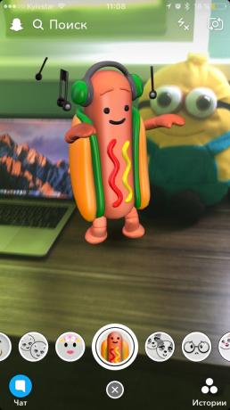 Dancing hotdog i snapchat