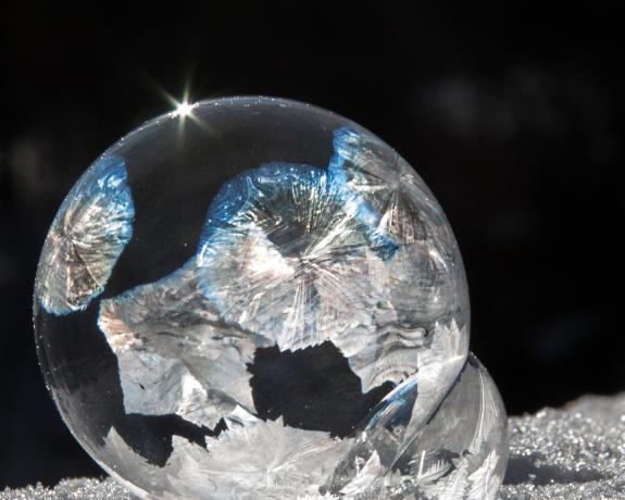 Hvad kan du gøre ud af sneen: bobler i kulden
