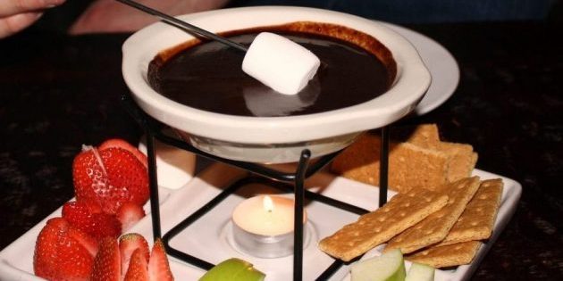 Mørk chokolade: chokolade fondue med orange