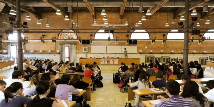 Videregående uddannelse i Italien: studerende vælger deres mest discipliner kan frit bestemme, hvornår de er klar til at tage eksamener