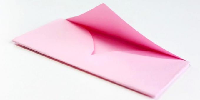 Hvordan man laver en almindelig konvolut med hænderne fra hjertet