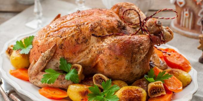 Sådan tilberedes du fyldt kylling og kartofler