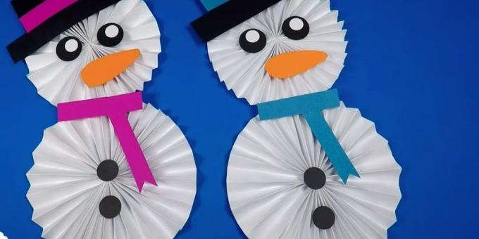 Hvordan man laver en snemand med hænderne ud af papir