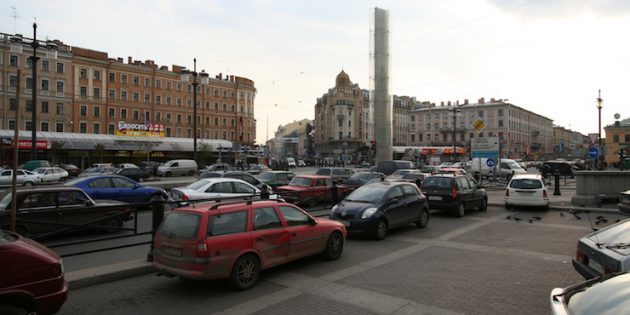 Film, romaner og naboskab: det er interessant at se, i St. Petersborg