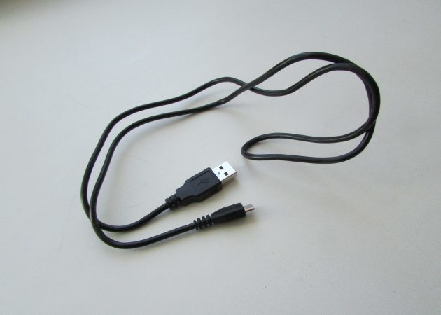 mikro-USB Alcatel Cable