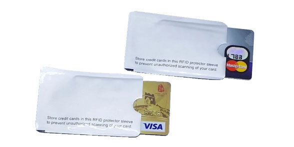 Beskyttende etui til kort med NFC