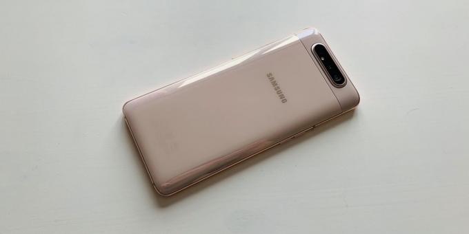Samsung Galaxy A80: bagpanelet