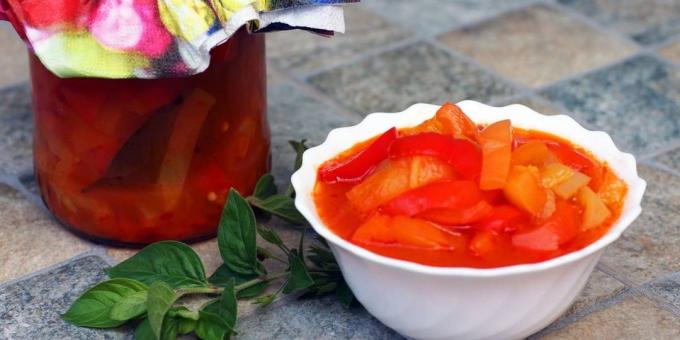 Lecho opskrifter: Klassisk lecho af peberfrugt og tomater