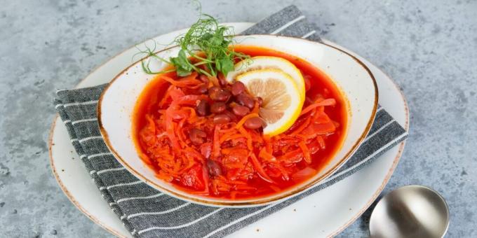 Fastelavnsborscht med bønner