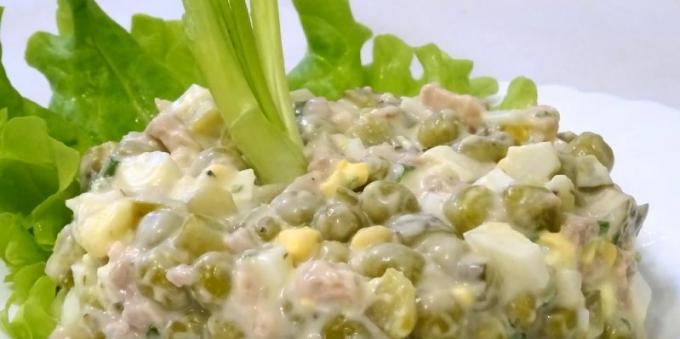 Salat med grønne ærter og torskelevertran